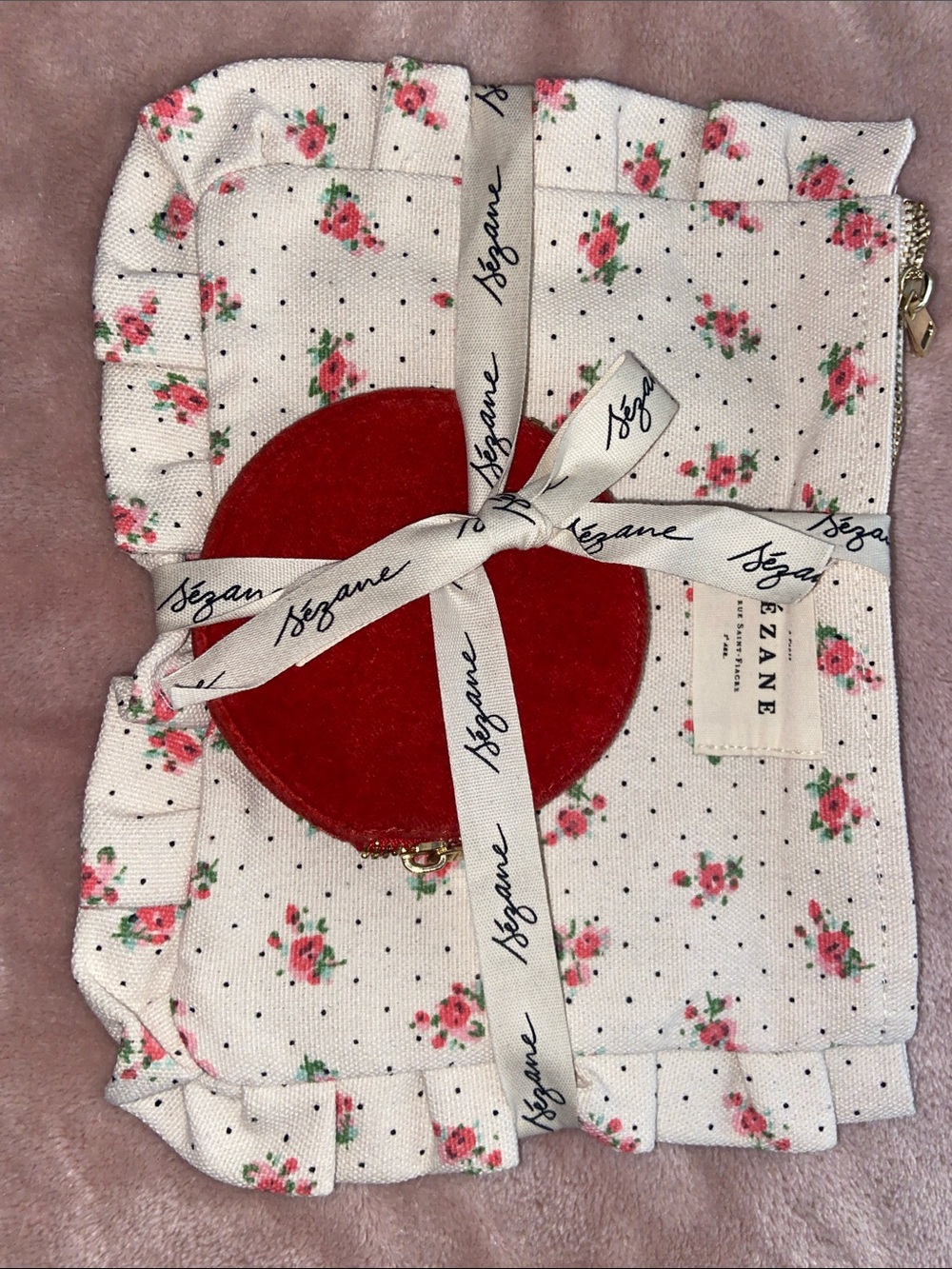 Limited edition cosmetics bag and coin purse